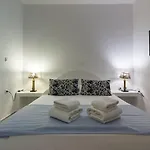 Lägenhetshotell Dolphin Kastraki 4*