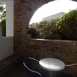Dolphin Kastraki Lägenhetshotell