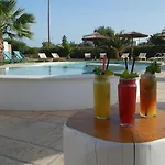 Dolphin Kastraki شقة فندقية 4*