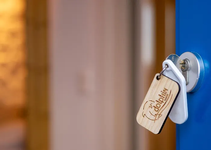 Ξενοδοχείο με διαμερίσματα Dolphin Kastraki 4*