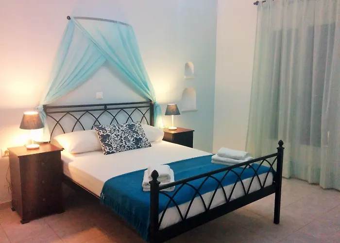 Dolphin Kastraki Kastrákion