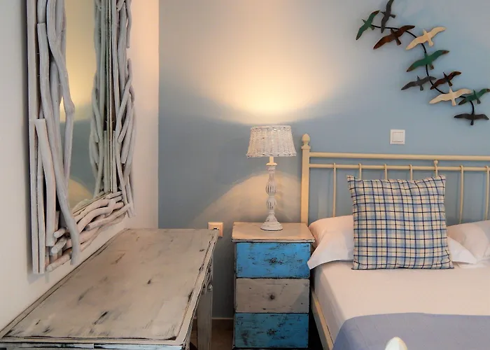 Ξενοδοχείο με διαμερίσματα Dolphin Kastraki 4*