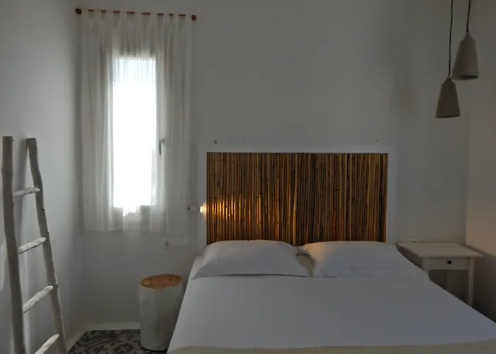 Dolphin Kastraki Kastrákion