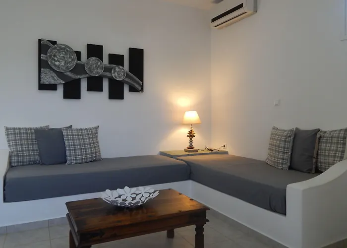 Dolphin Kastraki Apart Otel 4*