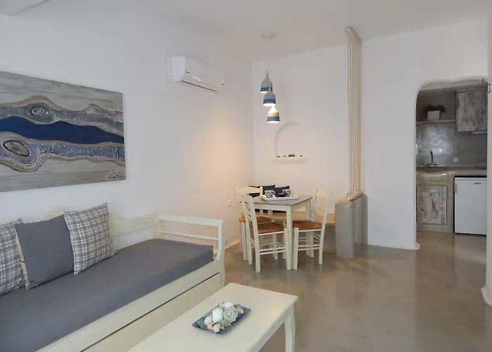 Dolphin Kastraki Kastrákion