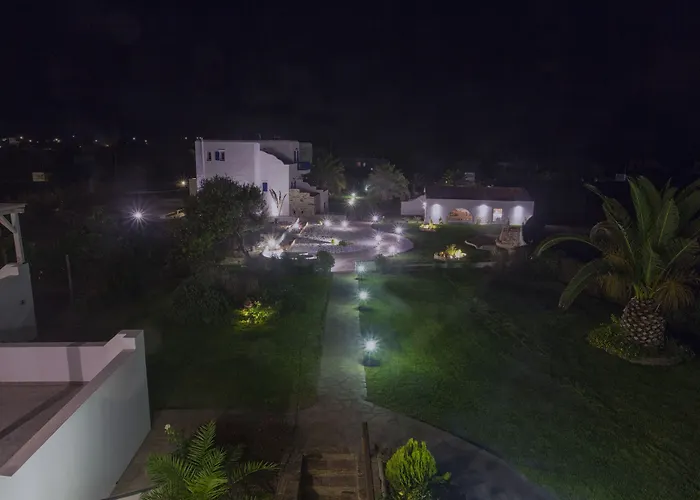 Dolphin Kastraki Apart Otel