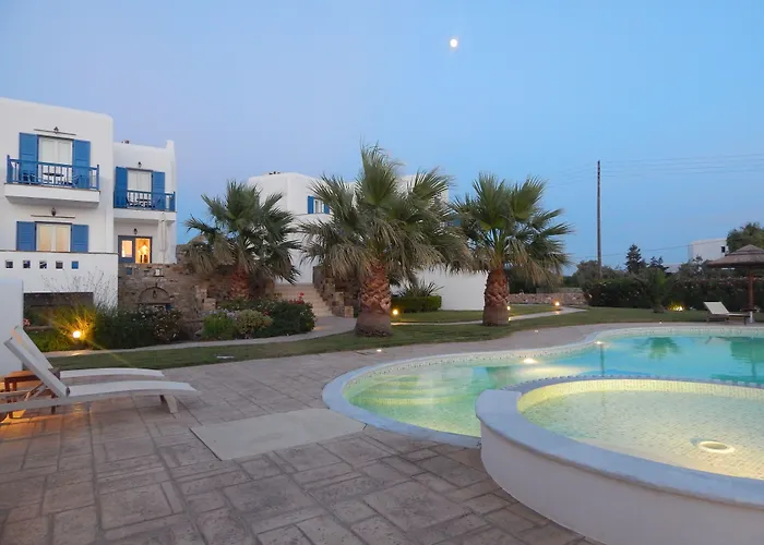 Ξενοδοχείο με διαμερίσματα Dolphin Kastraki 4*