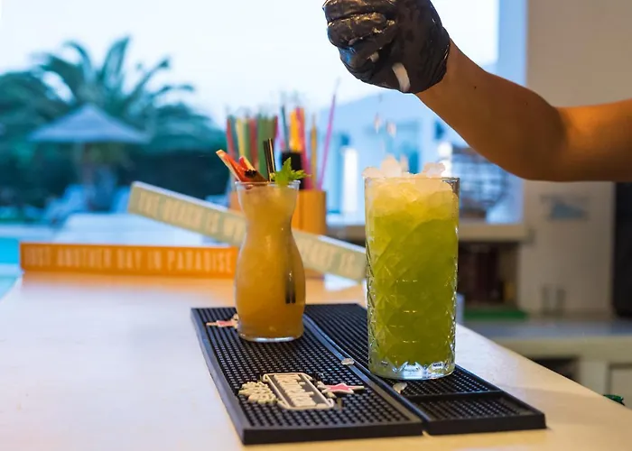 Dolphin Kastraki Kastrákion